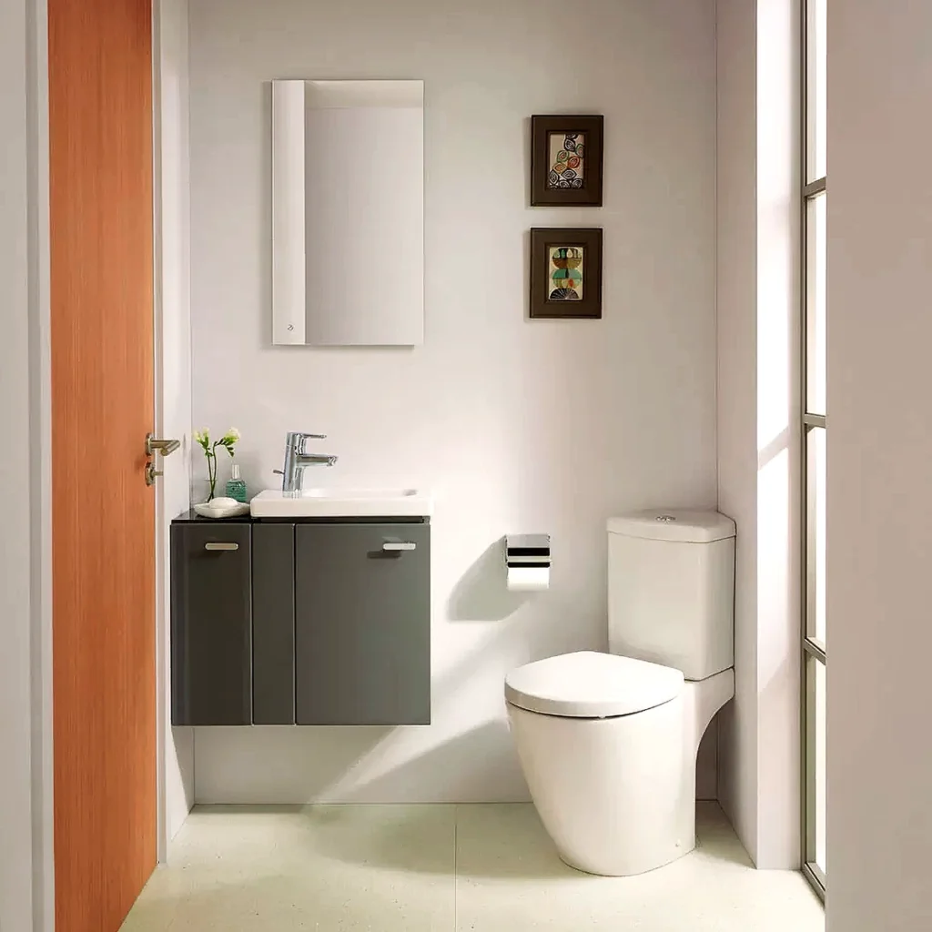 baie completă cu vas de toaletă ideal standar connect space